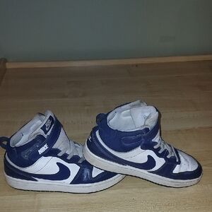 Nike Kids Blue and White Sneakers